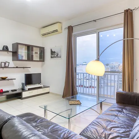 A 2br Spacious In The Heart Of St Julians By 360 Estates *